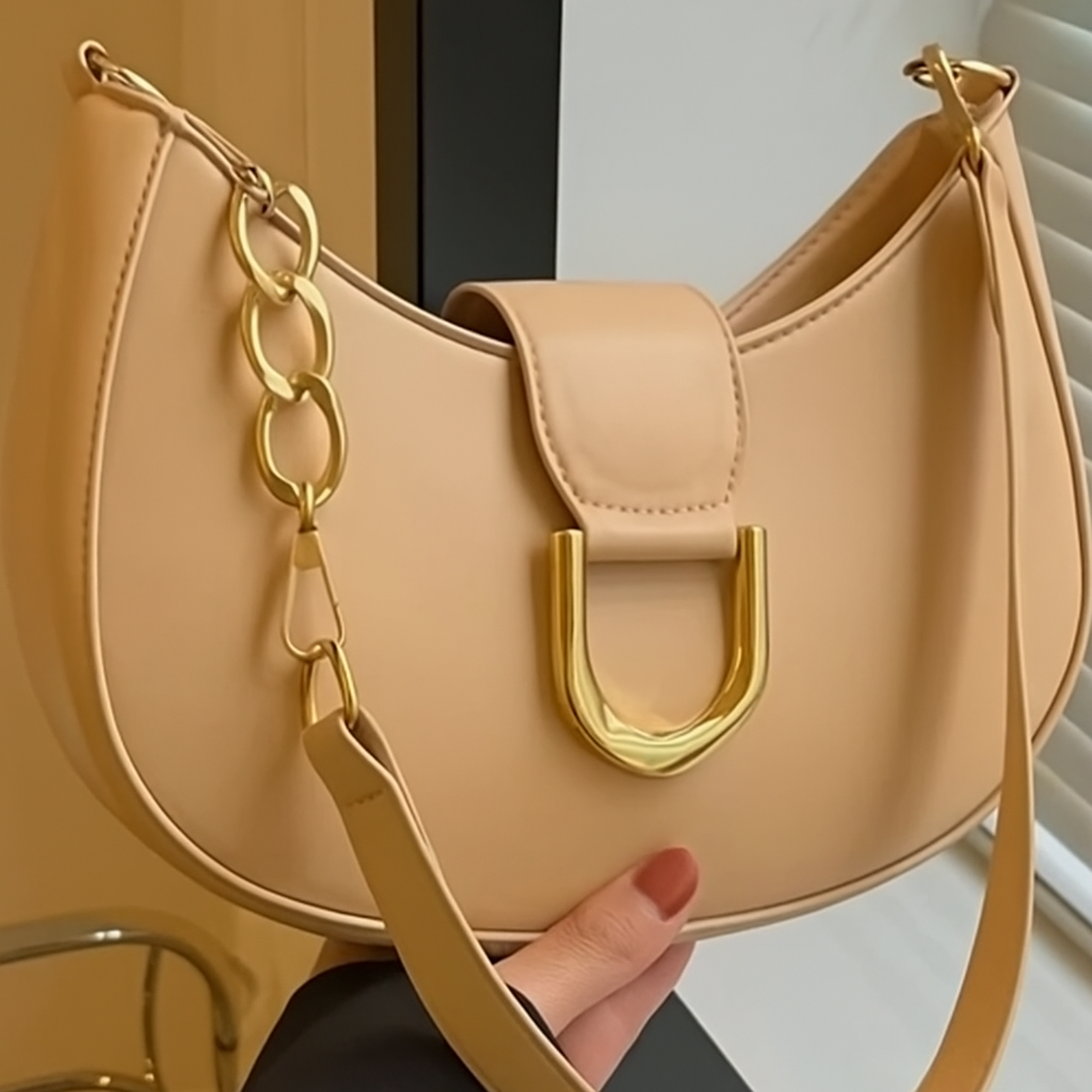 Lyana Eclipse Bag