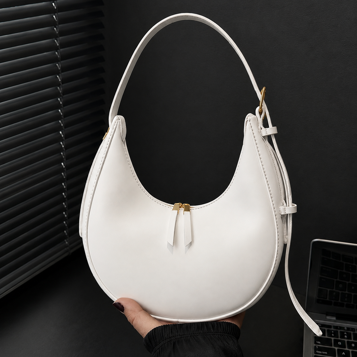 Lyana Claudia Bag Black