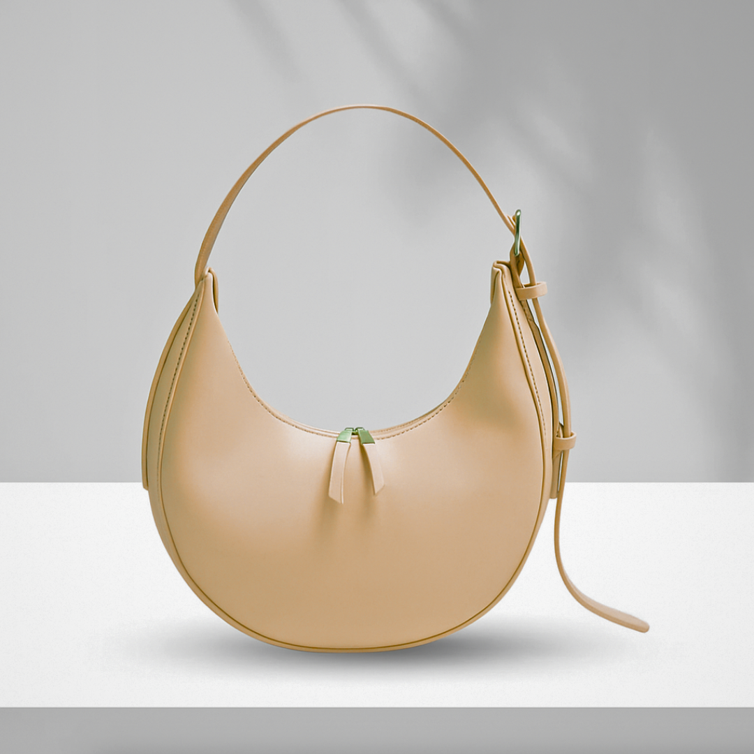 Lyana Claudia Bag Black