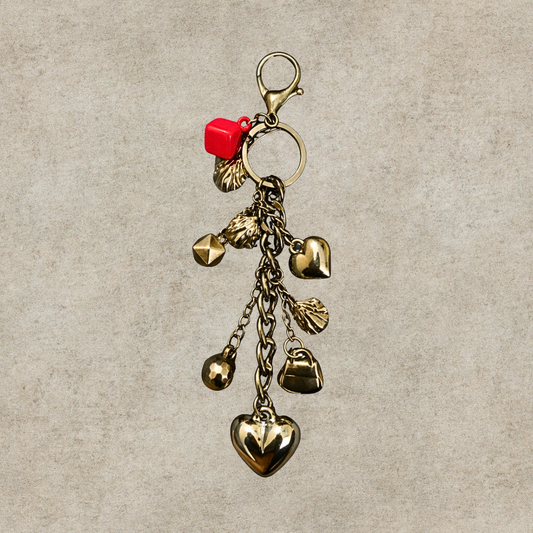 Lyana Heartfall Charm-Metallic