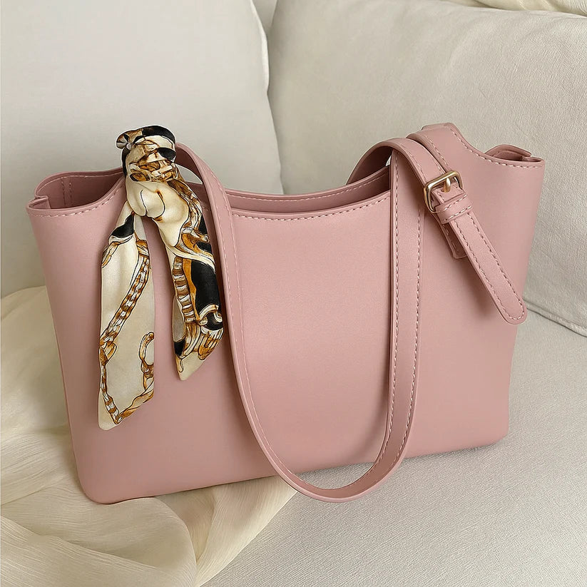 Lyana Whiskey Tote- Maroon