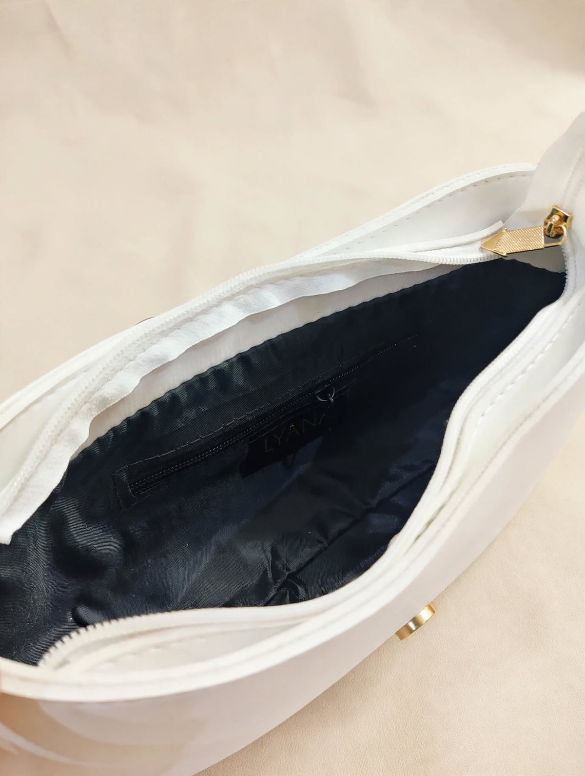 Ariana White Bag
